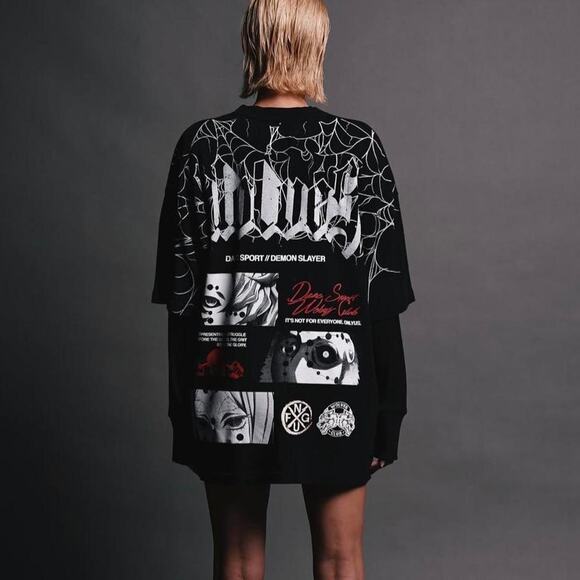 The spider family premium oversized tee in medium - Picture 1 of 3